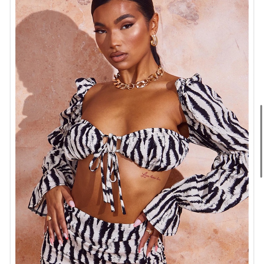 Pretty Little Thing Zebra Top